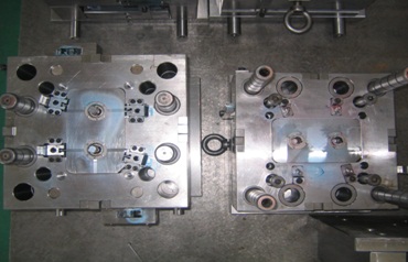 18.Die-casting mould